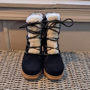 Sorel Joan of Arctic Wedge III Shearling Lace Cozy Boots